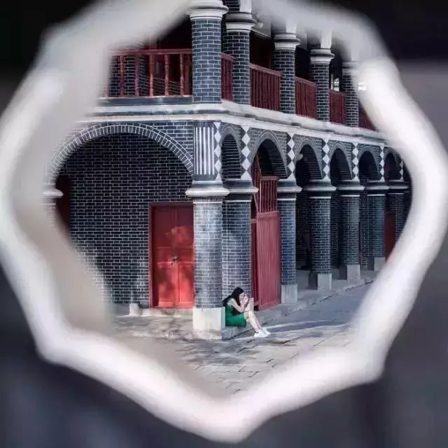 很好用又很難用的進階構圖法:框架式構圖