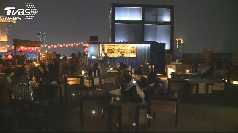 韓市長帶動夜市文化 五星飯店首創空中夜市