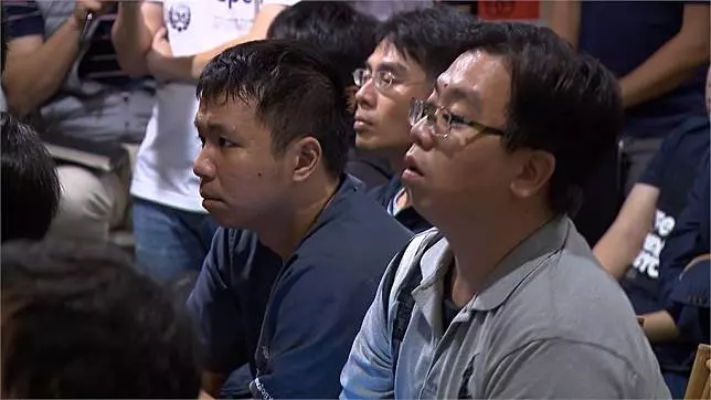 高市辦輕軌公聽會 支持與反對方激烈口角