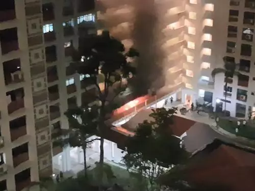 樓下組屋失火,18歲工教女生不逃命卻這樣做,讓人豎起大拇指!