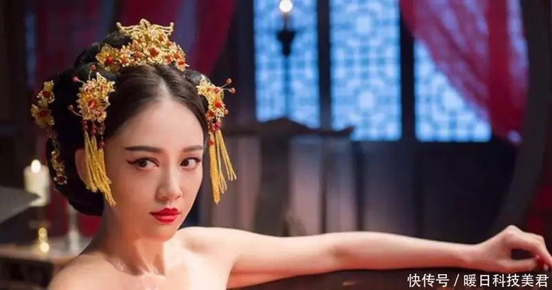 因為長得太美,皇帝甘願當她奴隸,也因為長得太美,她活活被勒死!