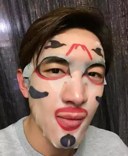 男星也愛敷面膜:鄧倫搞笑,林更新泥石流,分分鐘想扯掉王俊凱的