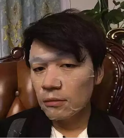 男星也愛敷面膜:鄧倫搞笑,林更新泥石流,分分鐘想扯掉王俊凱的