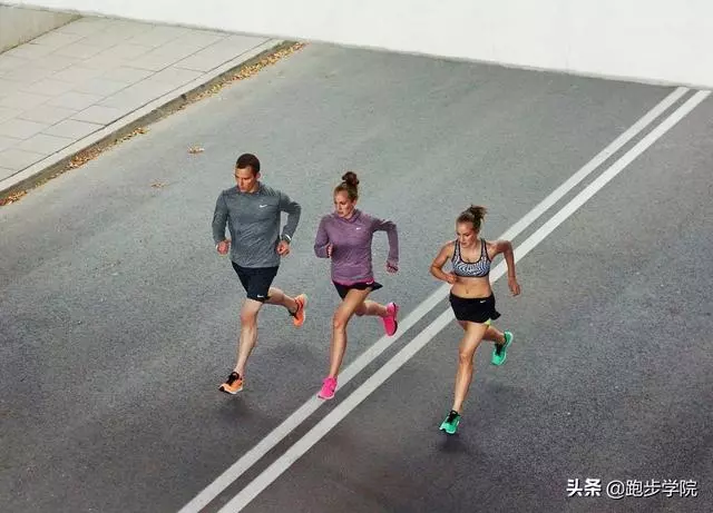 那些零下20度還出門晨跑的人,起床時究竟對自己說了些什麼?