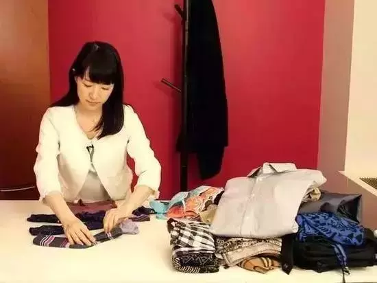 日本超強疊衣法,一個抽屜就能當衣帽間!