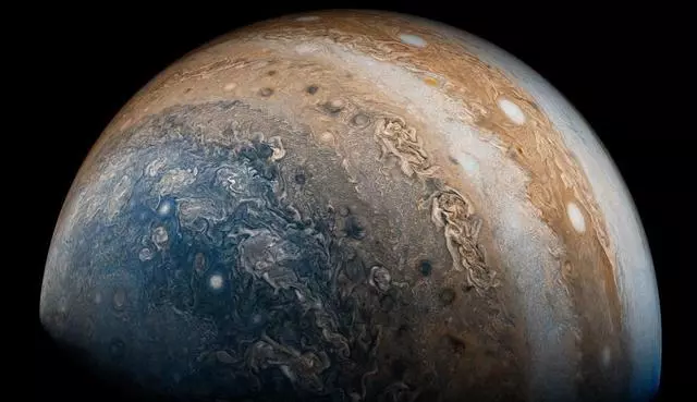 如果木星變成「太陽」?地球會有什麼變化?可能只有36天有夜晚