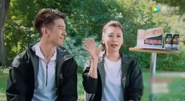賈靜雯:44歲,3個孩子,賠前夫2600萬,我嫁錯了人照樣能贏回來