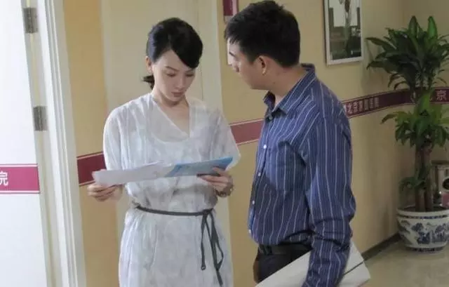 婆家拆遷,我分文未取,都給妯娌,三年後她給我送來五十萬