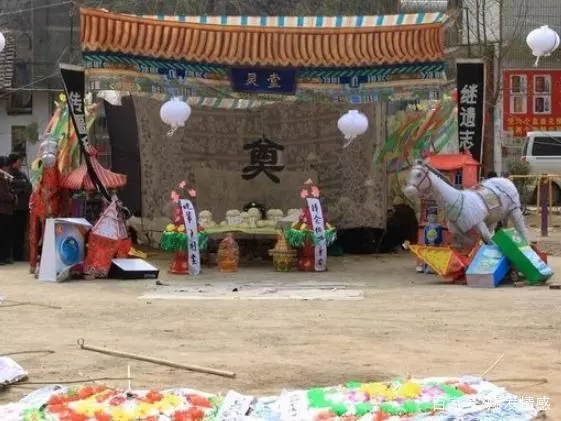 繼父生病後,我一個人照顧,繼父去世後留給我的東西讓我撕心裂肺