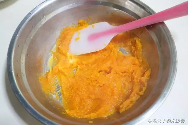 蒸著吃的小點心,味道實在太棒了,孩子們全都搶著吃!
