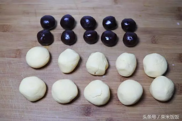 蒸著吃的小點心,味道實在太棒了,孩子們全都搶著吃!