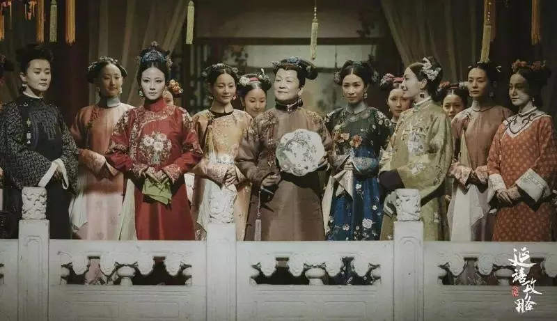 沒有被皇上翻牌時在幹嘛?「嬪妃的日常有夠苦」5點起床請安 想變美還得靠太監上青樓!