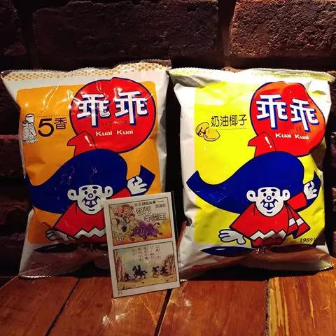 以前都是為了玩具吃乖乖! 網懷念「最經典贈品」:現在只附空氣惹…