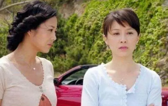 父母給我一套房子當嫁妝,小姑子想拿房子去抵押,我堅決反對