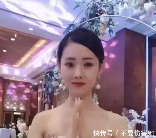 幼師伴娘紅了,表演拍手舞真美,網友:現在讀幼兒園來得及嗎!