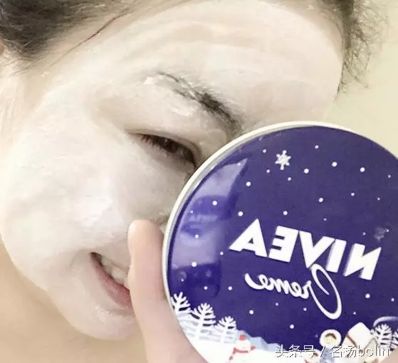 日本女生人手一罐的「妮維雅霜」竟有這7種高效使用法,只要睡前塗抹一次,女人皮膚白嫩!
