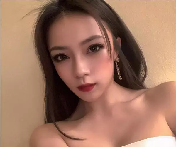 【擁有超甜酒窩の女神級DJ】大馬性感DJ-Joleen私下也美到冒泡!網民大呼:DJ SODA要靠邊站!