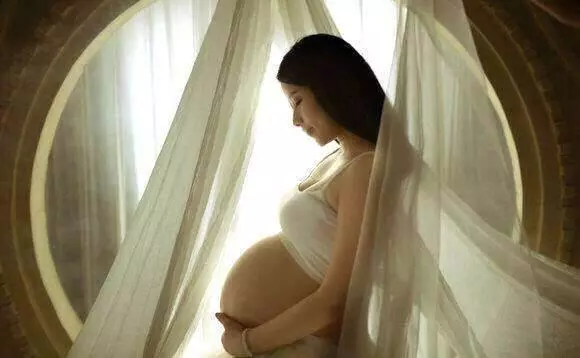 懷孕三個月突然來月經,到醫院檢查後,婆婆竟打了我一巴掌