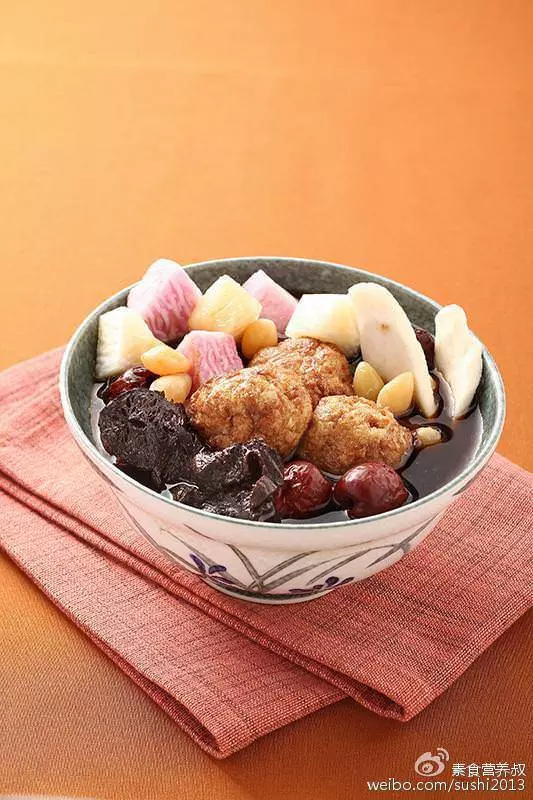 這【10道素食燉菜湯】不但美味又能讓你補身,吃得無負擔,身體更健康