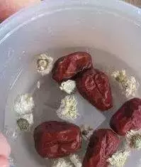 媽媽煮水果茶治便秘,還幫助排體內宿便!女兒喝了一個月還瘦了10斤,想瘦身不要錯過!