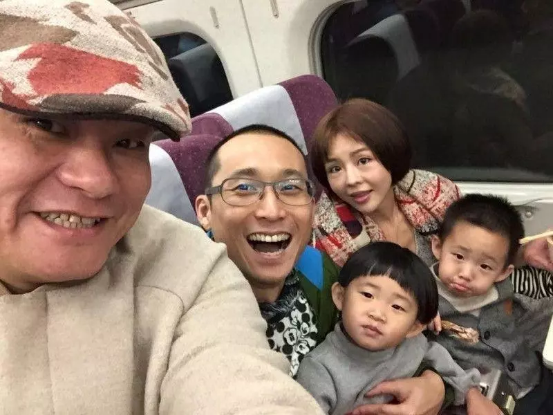 浩子不捨「老婆產後崩潰」毅然決定結紮,愛妻「瞞著送驚喜」讓他感動落下男兒淚!
