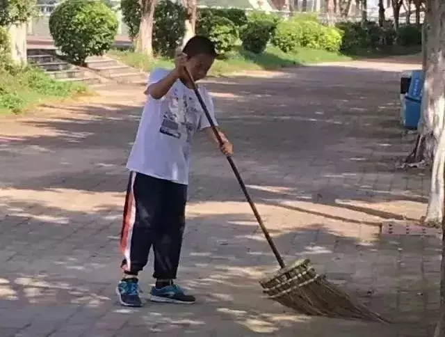 孩子要經歷什麼,才能懂得學業的重要、父母的不易?