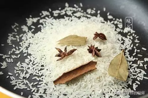 南瓜這樣拌一拌,蒸一蒸,味道更香甜,健脾養胃,適合老人孩子吃