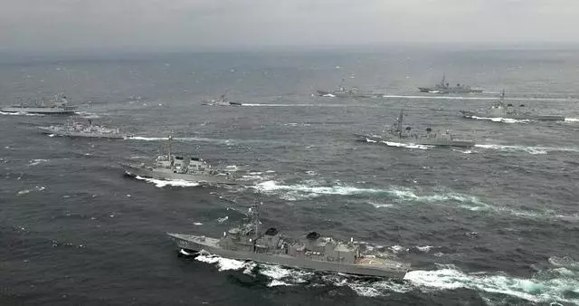 我們就看看:為何中國大批軍艦穿越西太,日本卻說沒關係歡迎再來