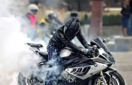 摩友注意了!你的這些小動作,可能正在「傷害」你的摩托車!