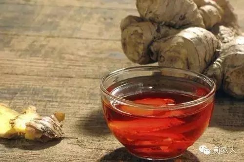 手機滑沒10分鐘就眼睛乾?只要喝這杯,輕鬆解疲勞還能防暈眩。