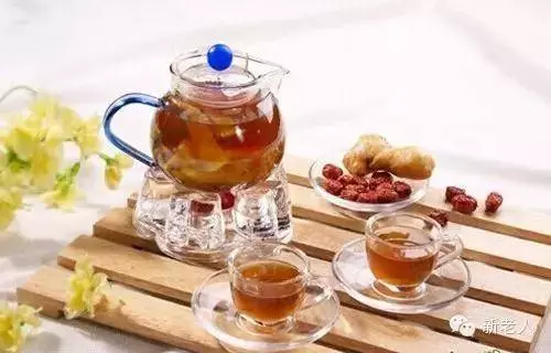 手機滑沒10分鐘就眼睛乾?只要喝這杯,輕鬆解疲勞還能防暈眩。