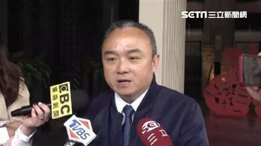 有人潮就漲價?高雄兩大夜市驚傳「小吃停車費雙漲」 觀光客失望「最高貴5成」市政府回應了