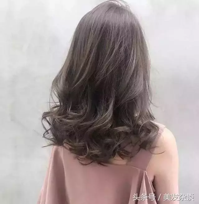 2019年春節換髮型，先參考這30款！減齡好看