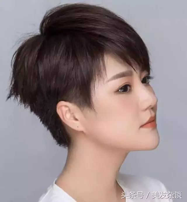 2019年春節換髮型，先參考這30款！減齡好看