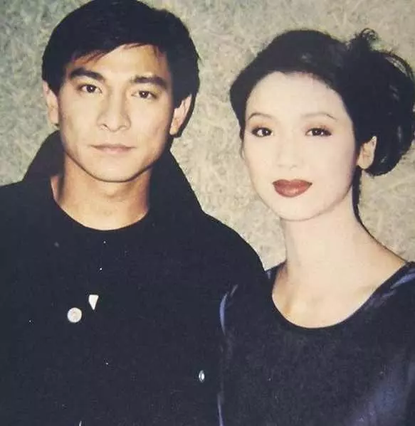 拒絕劉德華的求婚,執意嫁給平民,被曝家暴,如今老成大媽無人識!