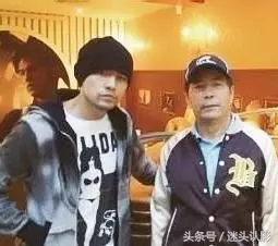 周傑倫寫歌「我爸一直打我媽」唱出家暴心酸!如今「周爸爸真實身分」首度遭起底曝光....嚇壞網友!