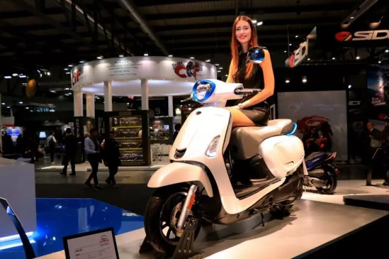 米蘭車展 光陽 G-DINK300 可能接班者現身(X-Town CT125)