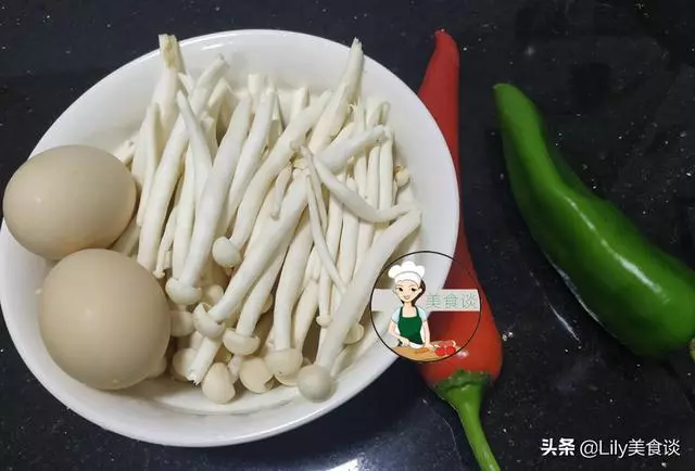 這菜10分鐘就出鍋,鮮香脆嫩,營養齊全,孩子要多吃,提高免疫力