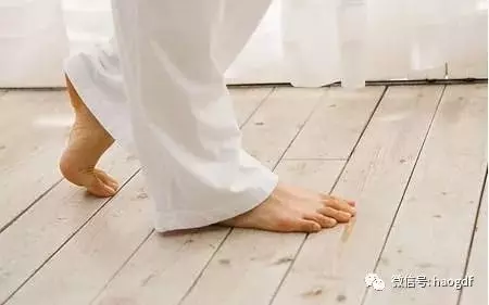 筋軟一寸,壽增十年,把腳筋變軟的方法您一定要知道!