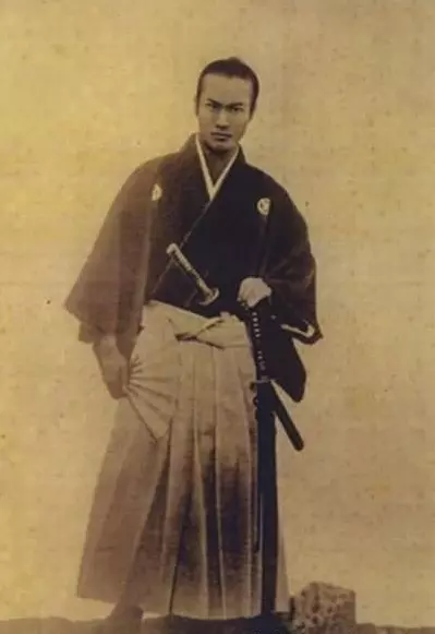 10張「100年前日本美男子照」!第5位根本就是古代版池昌旭~