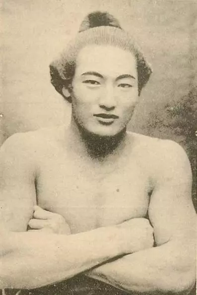 10張「100年前日本美男子照」!第5位根本就是古代版池昌旭~