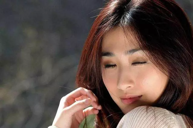 一個雞腿引發家庭大戰,一怒之下買了100個雞腿,婆婆氣得跺腳