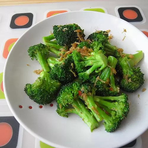 花椰菜拿來水煮根本是最錯誤的煮法,90%的人都不知道必須要這樣煮才是最防癌的!