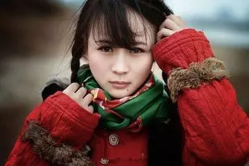 懷孕女兒結婚,婆婆各種挖苦,媽媽拿出一張紙,全場蒙了