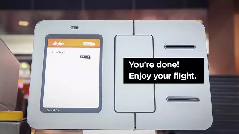 AirAsia 託運行李超過0.1KG都要加錢!最新政策完全「零容忍」! 要出國的朋友注意了!