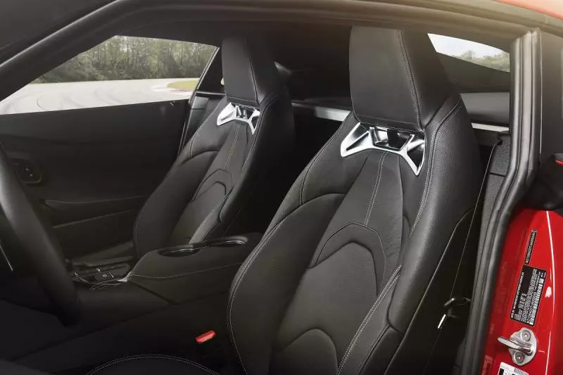 牛魔王正式現身 全新5代目Toyota Supra發表!!