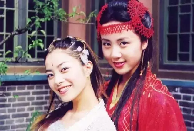 她紅到拒絕周星馳,窮到靠粉絲救濟,她留給一代人的「少女情懷」,如今成這模樣....!