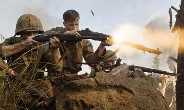 二戰美軍火力有多強,兩人就能壓制日軍一個班,直言日軍就是自殺