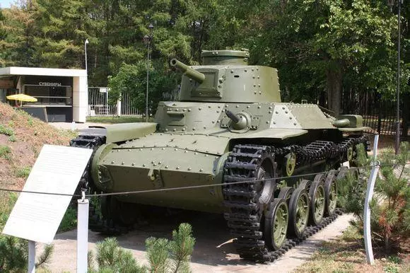 二戰美軍火力有多強,兩人就能壓制日軍一個班,直言日軍就是自殺