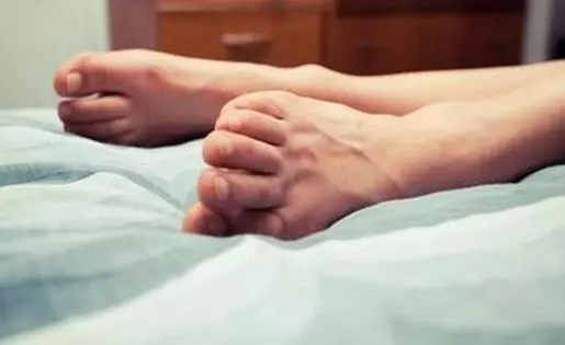 腿上出現這種信號,說明血脂已經很高了,別太晚知道了!